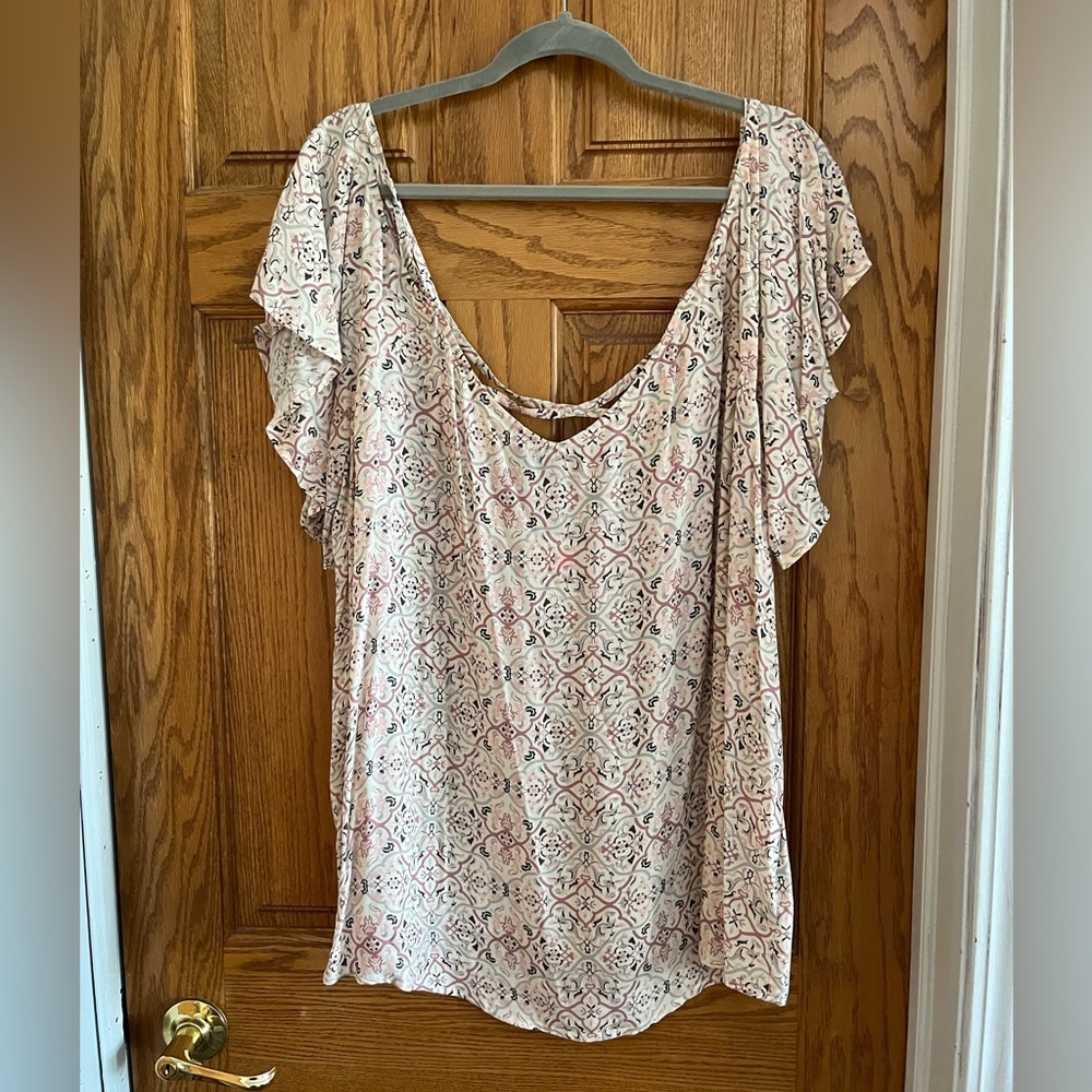 Torrid 2 flowy pink top blouse NWT cold shoulder challis
